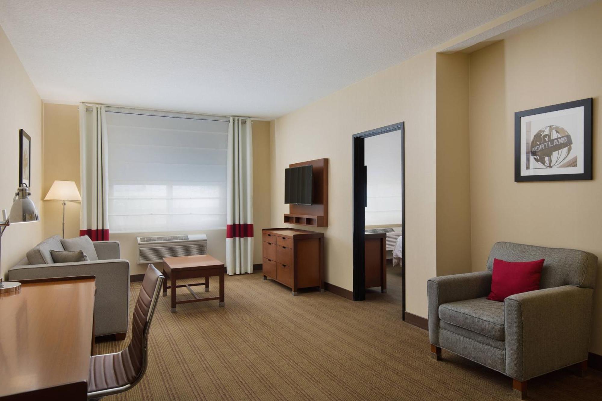 Four Points By Sheraton Portland East Fairview Exterior foto