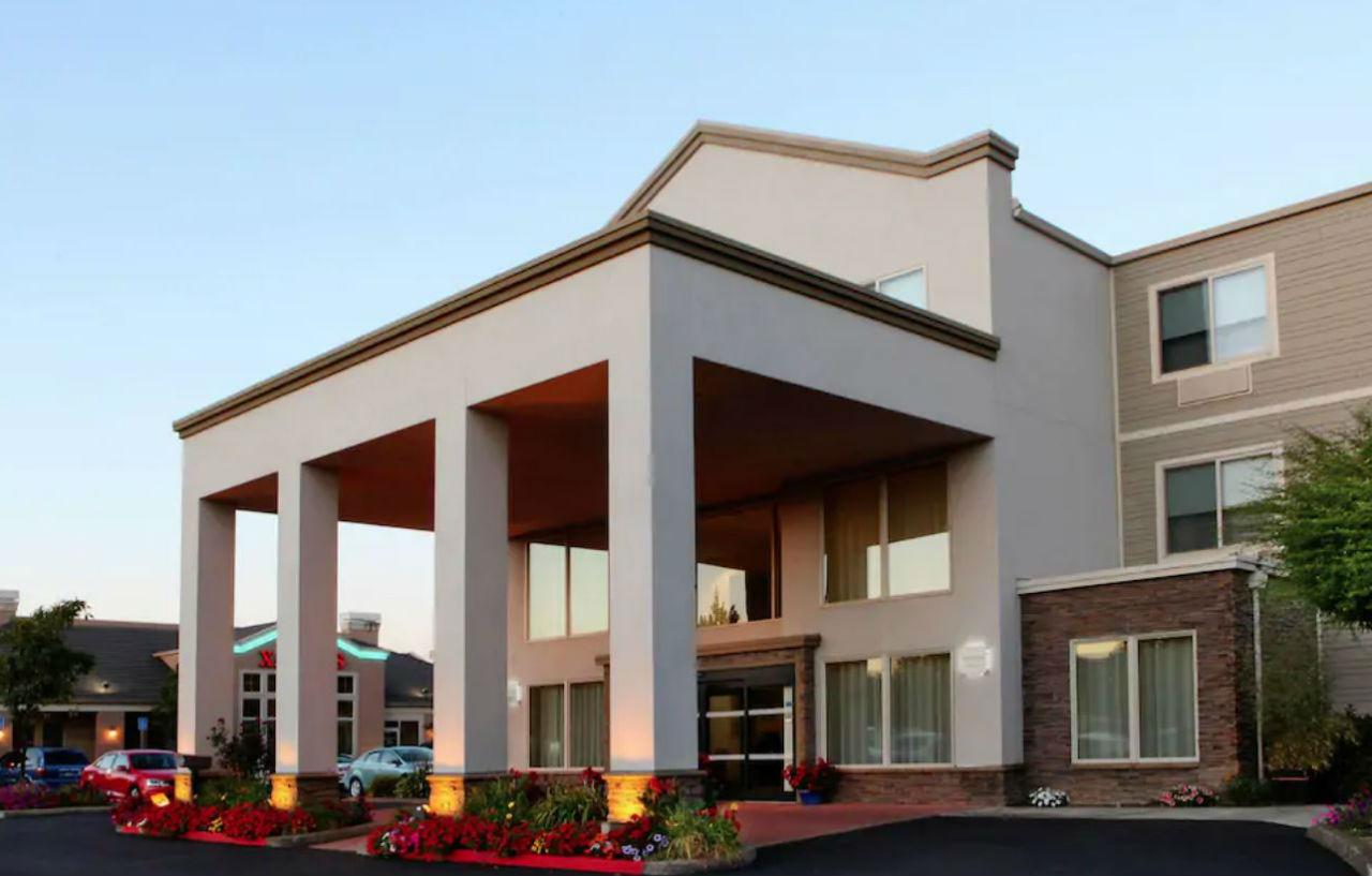 Four Points By Sheraton Portland East Fairview Exterior foto